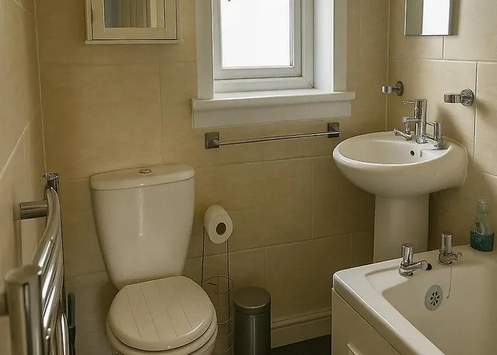 Lägenhet Cozy 2br Flat Near Centre Free Parking Fast Wifi