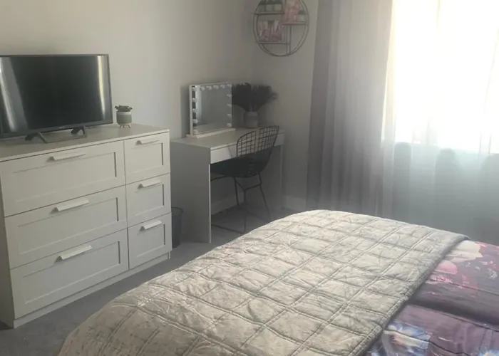 Δωμάτια σε οικογενειακή κατοικία House Aurora