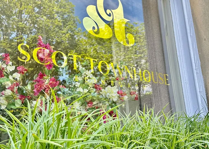 Scot Townhouse