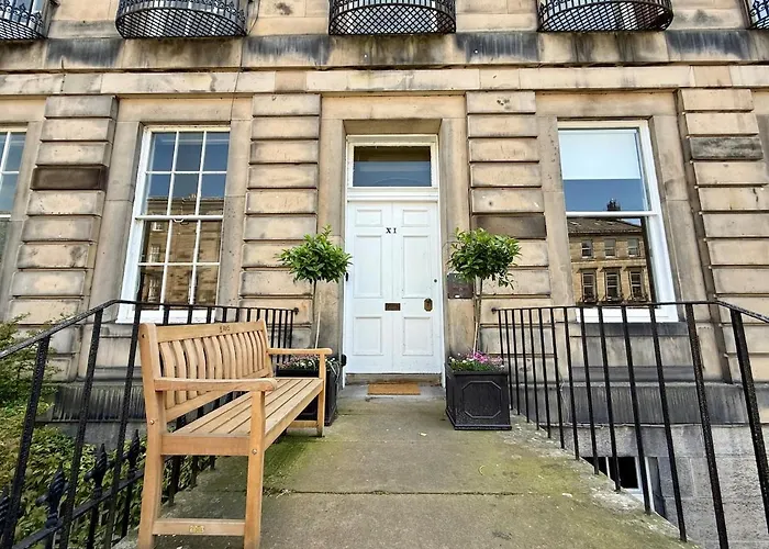 New Town Luxury 1 Bed