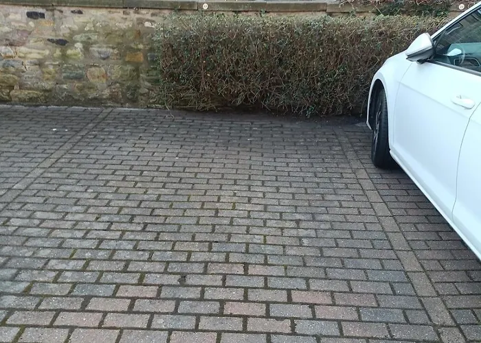 Is No Nolonger Available For Эдинбург