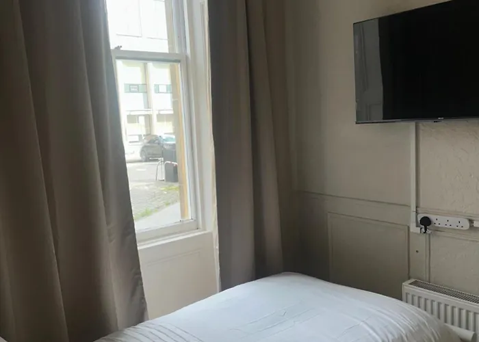 Centre Twin Edinburgh