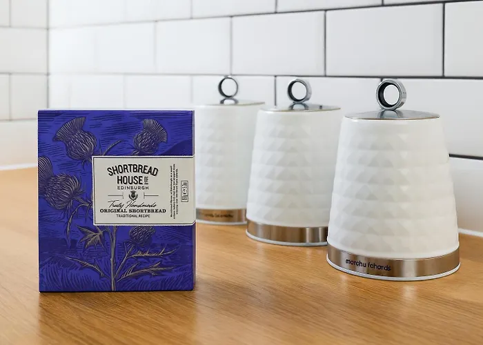 Edinburgh Aparthotel אדינבורו