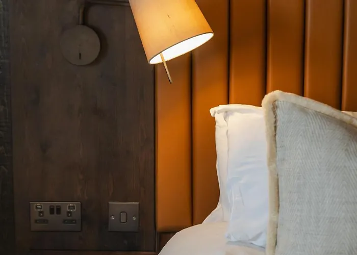 Code - The Court, Hostel Edinburgh