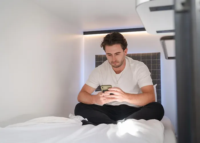 Code - The Court, Hostel