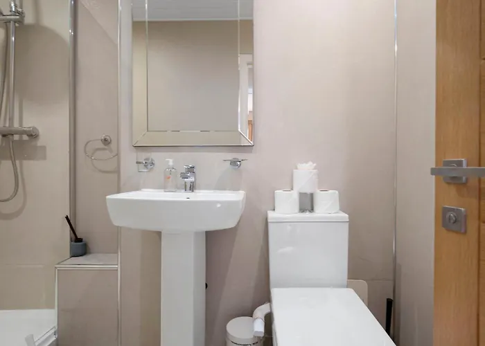 Rose Street Flat شقة *