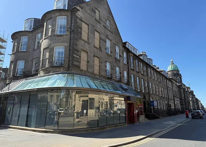 Prime 2 Bed Apartment
