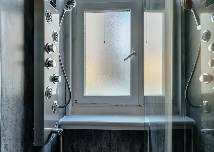 شقة Cosy 1br Sleeps 4 Quiet إدنبرة