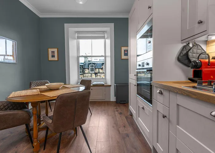 Lägenhet Guestready - Charming In Edinburg