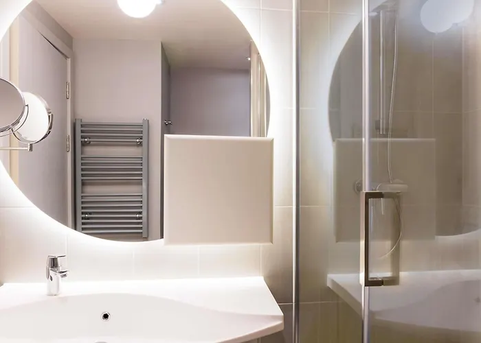 Adagio Royal Mile Aparthotel