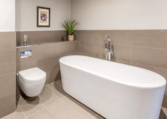 New York Style Loft Edinburg