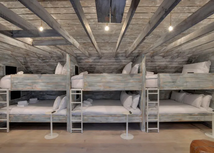 מלון Stay Central Hotel אדינבורו