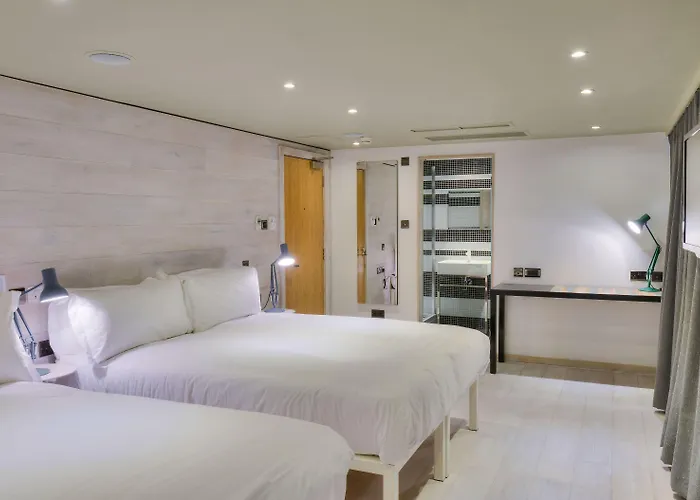 Stay Central Hotel 3* אדינבורו