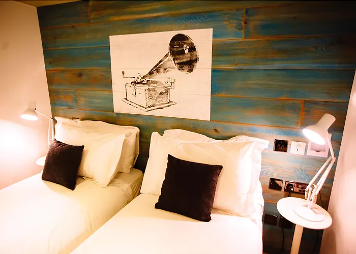 Stay Central Hotel 3*