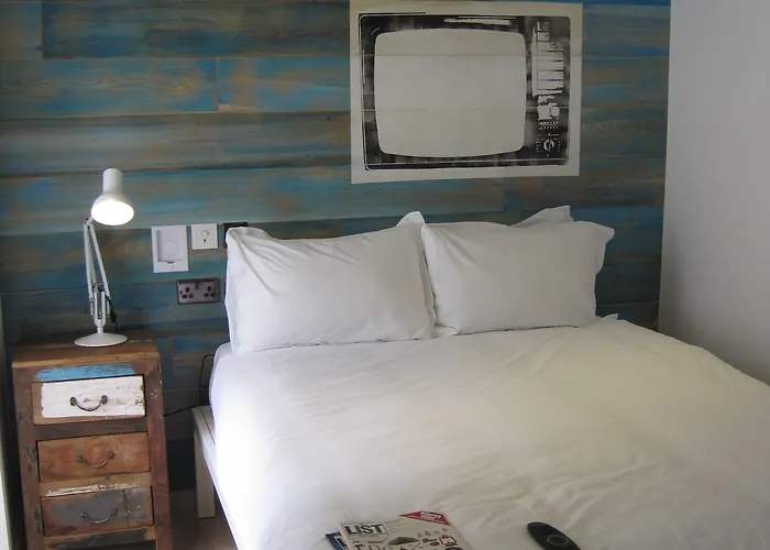 Stay Central Hotel 3*