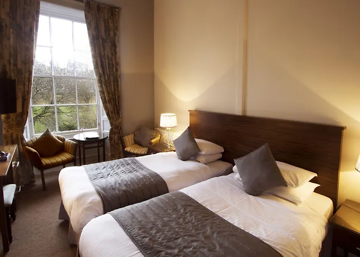 Royal Scots Club 3*