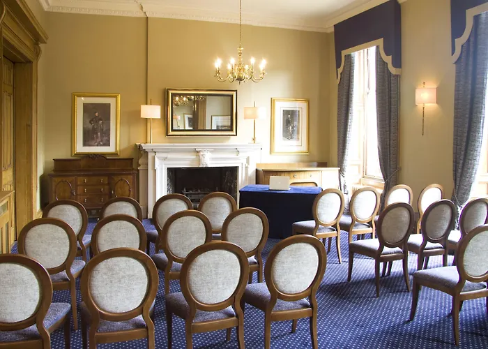 Royal Scots Club Hotel Edinburgh