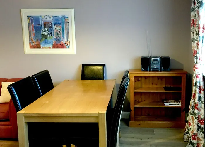 Edinburgh Aparthotel אדינבורו