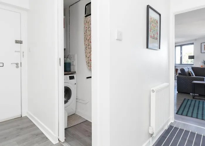 Leith's Bright Abode Edinburgh
