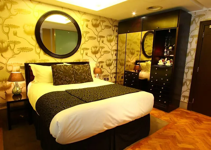 Otel Le Monde Edinburgh
