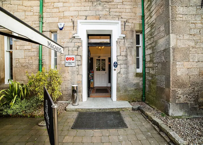 Victoria Park House بيت شباب