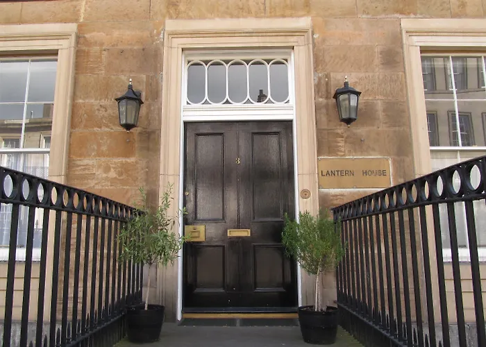 Lantern Πανσιόν