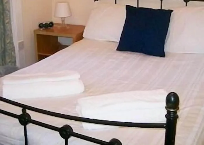 The Guards 3* Edinburgh