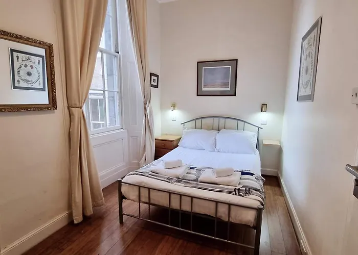 The Guards Edinburgh