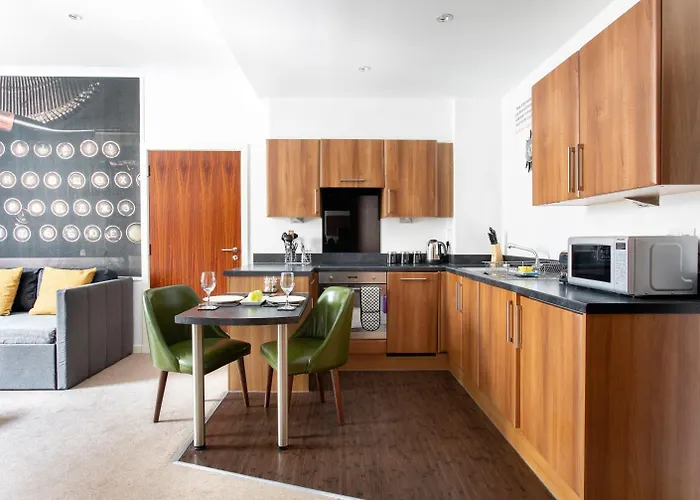 Stewart By Heeton Concept - 4* Edynburg