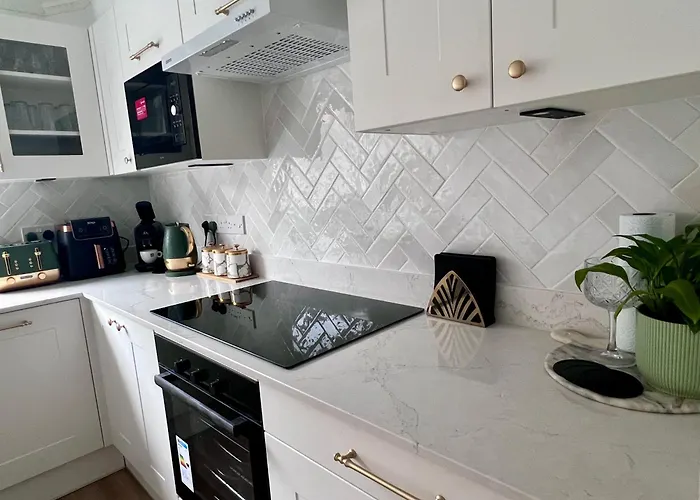 Centre House - 5 Bedrooms - Sleeps 9 - Parking Casa vacanze Edimburgo