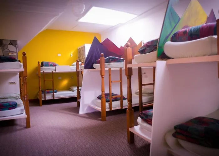 Castle Rock - Adults Only Hostel *