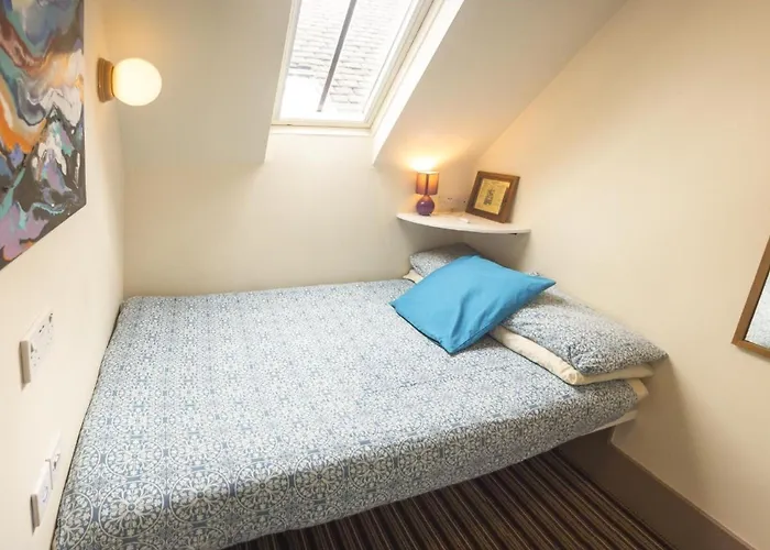 Hostel Castle Rock - Adults Only *