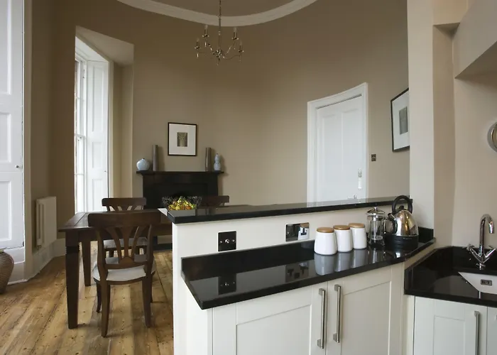 Haddington Place Apartment