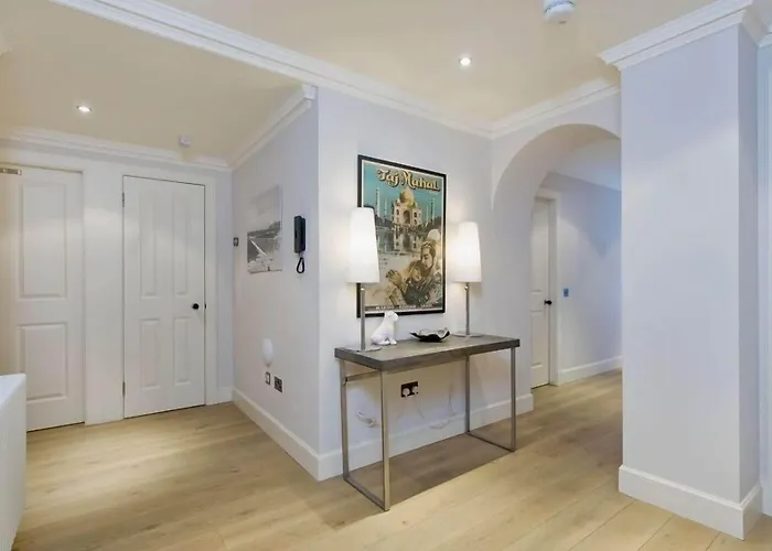 Destiny Scotland - Q-residence Apartment Edinburgh