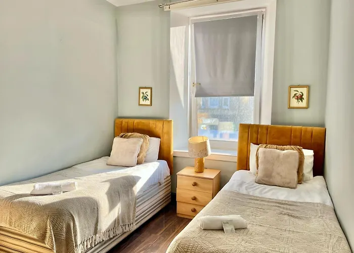 Marvellous Meadows 1 *