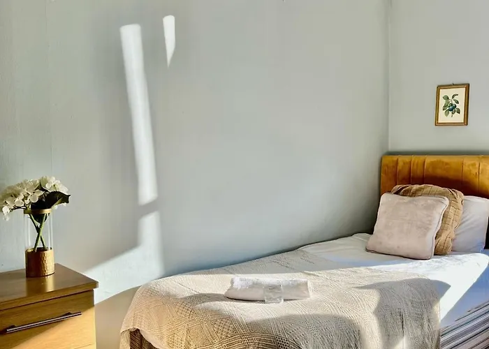 Marvellous Meadows 1 Apartment *