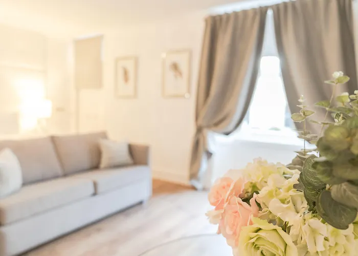 Апарт-отель Castle