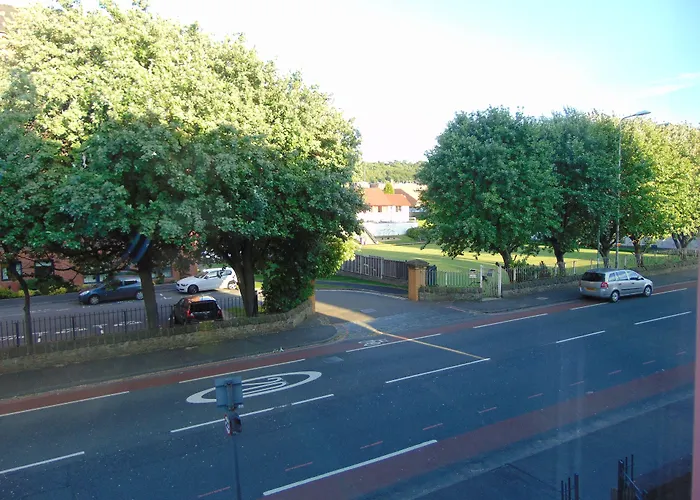 Badjao Bed & Breakfast *