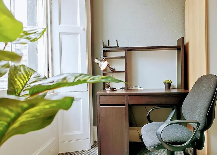 Lovely Festival Flat شقة إدنبرة