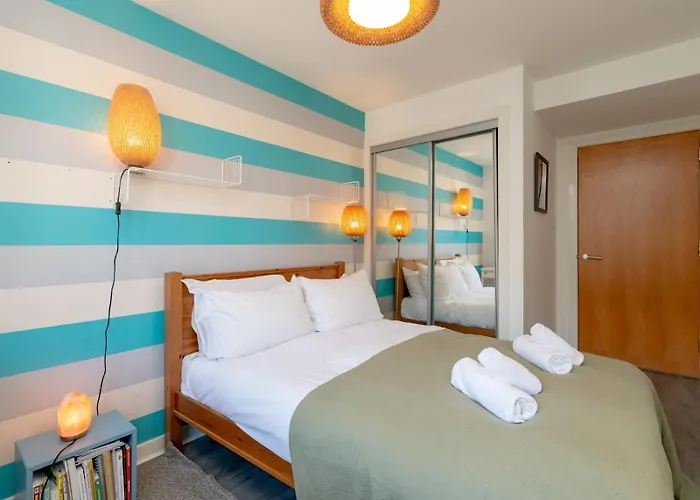 شقة Modern 2-bdr Flat In - Pass The Keys *