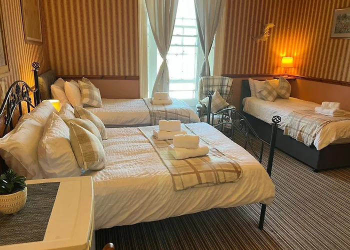 Travel * אדינבורו