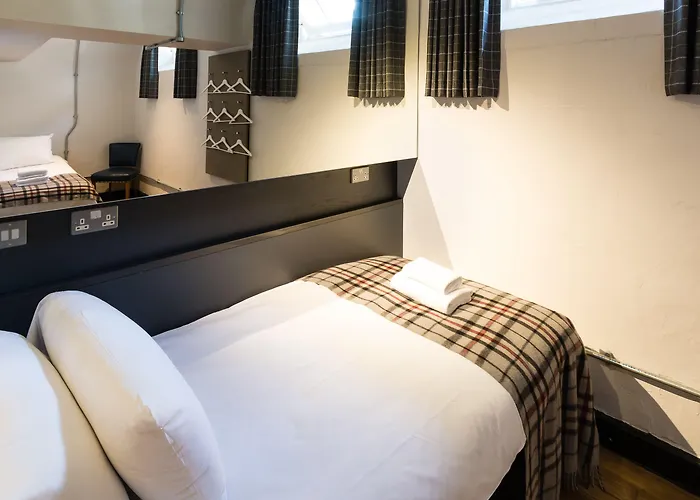 Code - The Court, Hostel