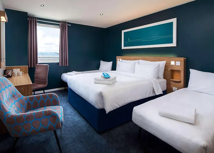 ホテル Travelodge Haymarket エディンバラ