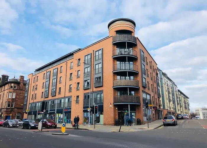 Remarkable 2 Bed In Apartament