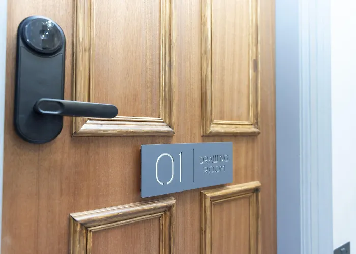 Aparthotel Mono New Town