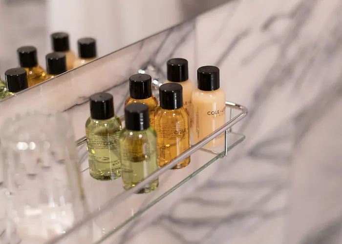 House Of Gods Royal Mile Hotel Edimburgo