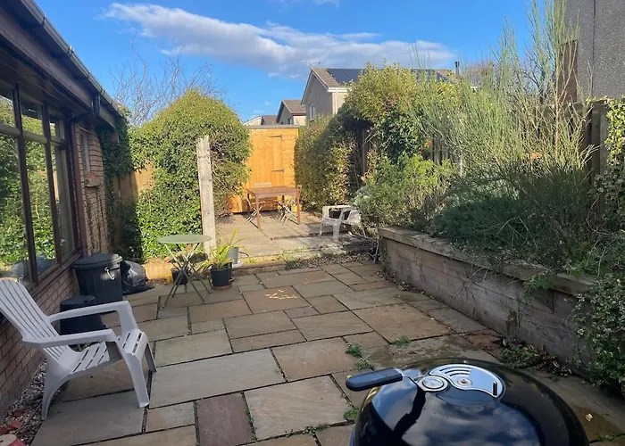 Bright, Spacious House エディンバラ