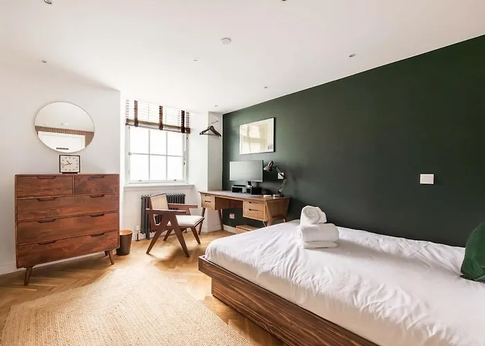 Leith Hospital - A Boutique Family Let In Leith Edinburgh