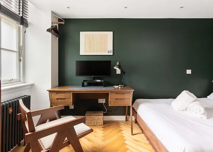 Leith Hospital - A Boutique Family Let In Leith * Edinburgh