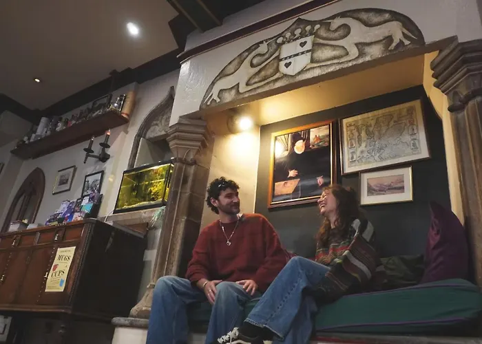 High Street - Over 18s Only, Backpackers Atmosphere (adults Only) Хостел Эдинбург